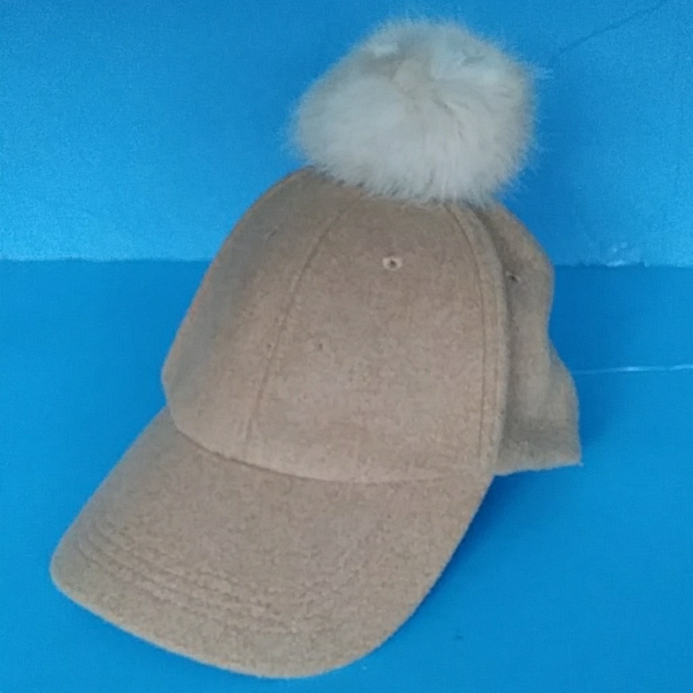BRAND NEW FOREVER 21 UNISEX HAT/BASBALL